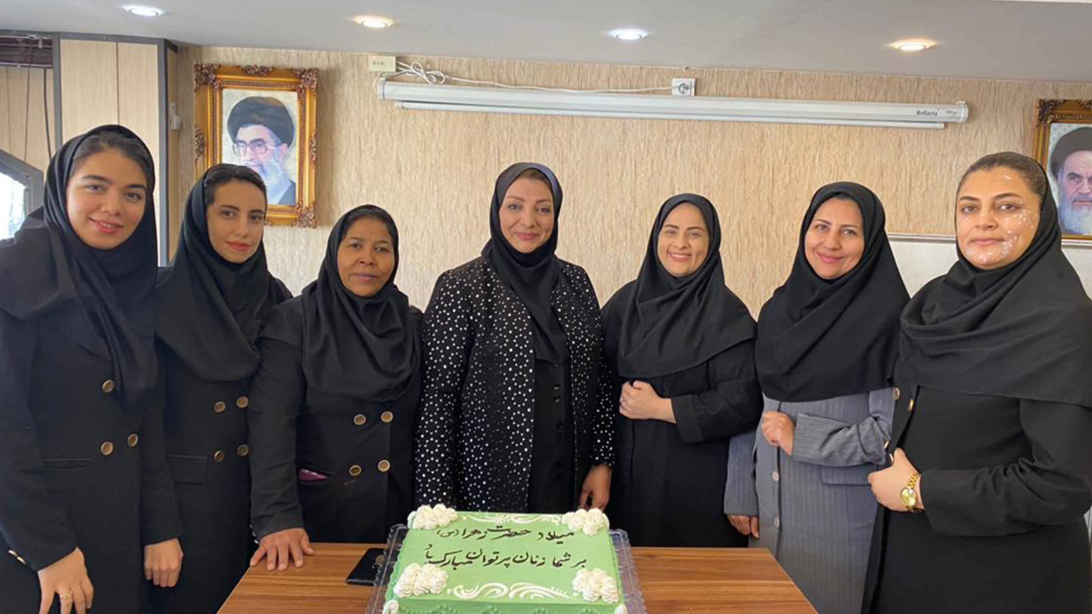 میلاد با سعادت حضرت زهرا و روز زن بر تمام بانوان گرامی باد - پرسنل اتحادیه آرایشگران زنانه شیراز