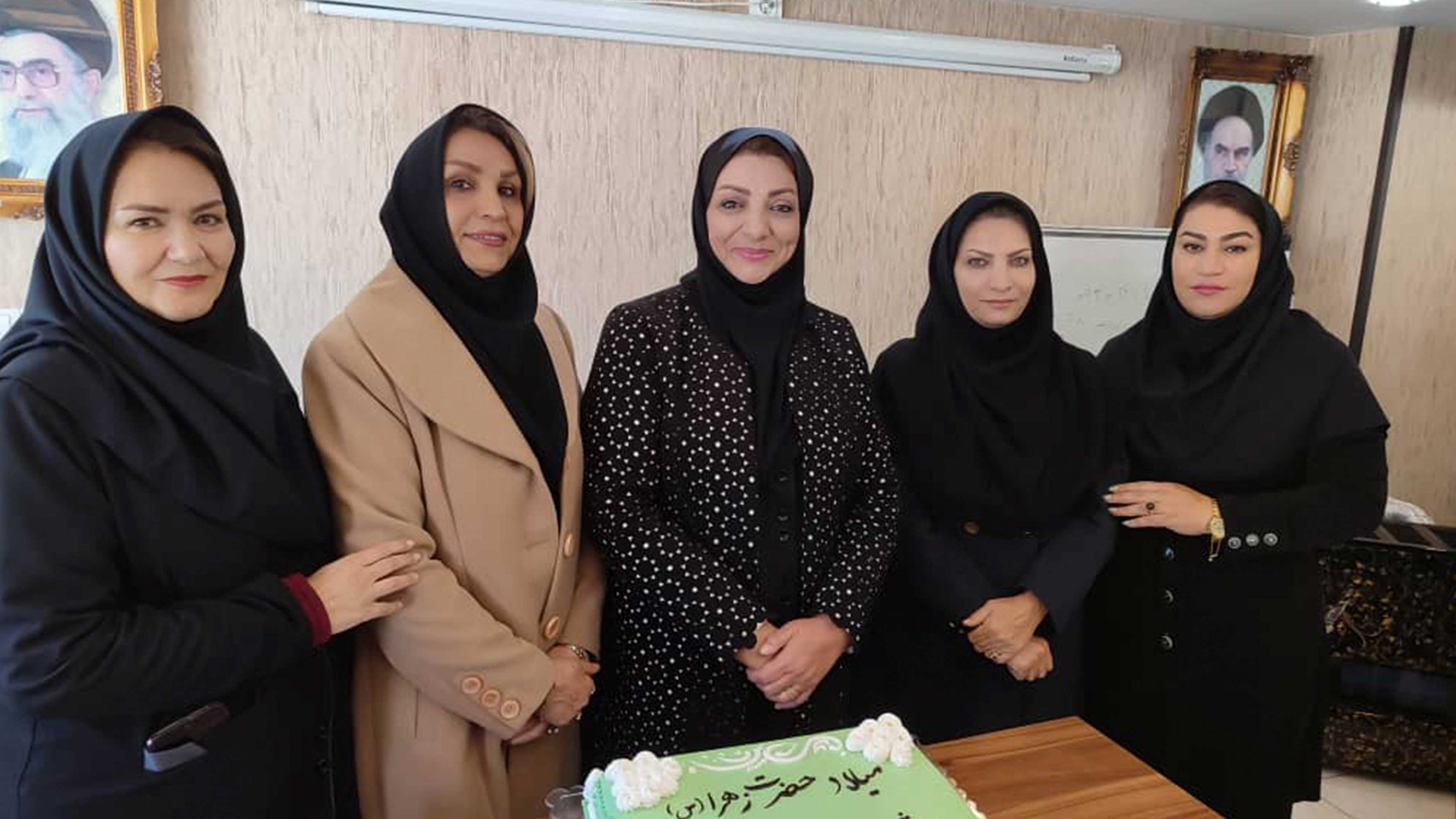 میلاد با سعادت حضرت زهرا و روز زن بر تمام بانوان گرامی باد - هیئت مدیره اتحادیه آرایشگران زنانه شیراز