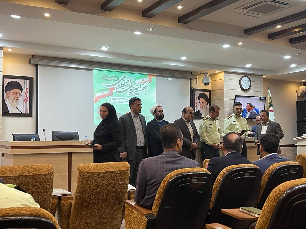 قدیر نیروی انتظامی از روسای اتاق اصناف و اتحادیه های شیراز